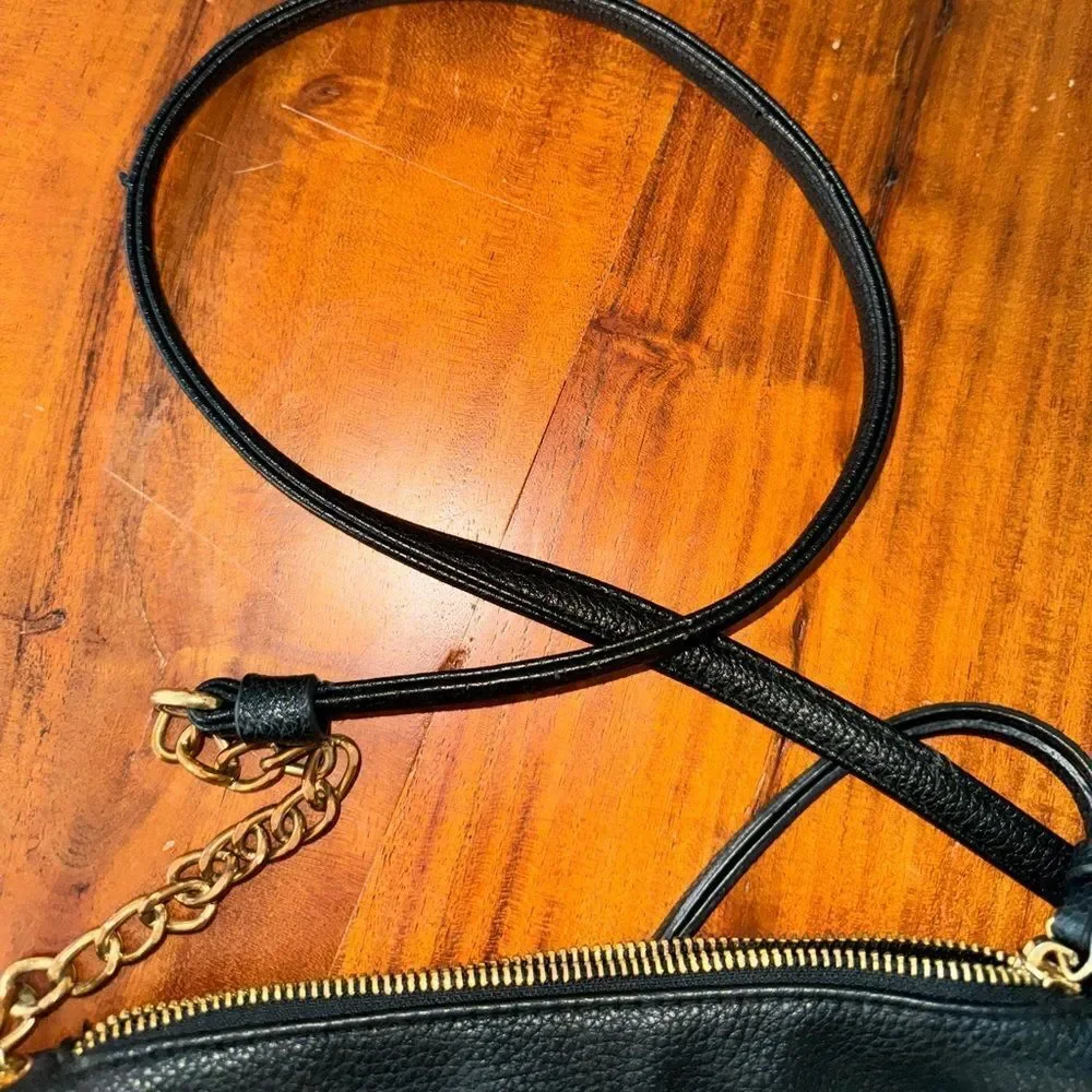 Steve Madden leather crossbody chain/leather handle medium size Purse